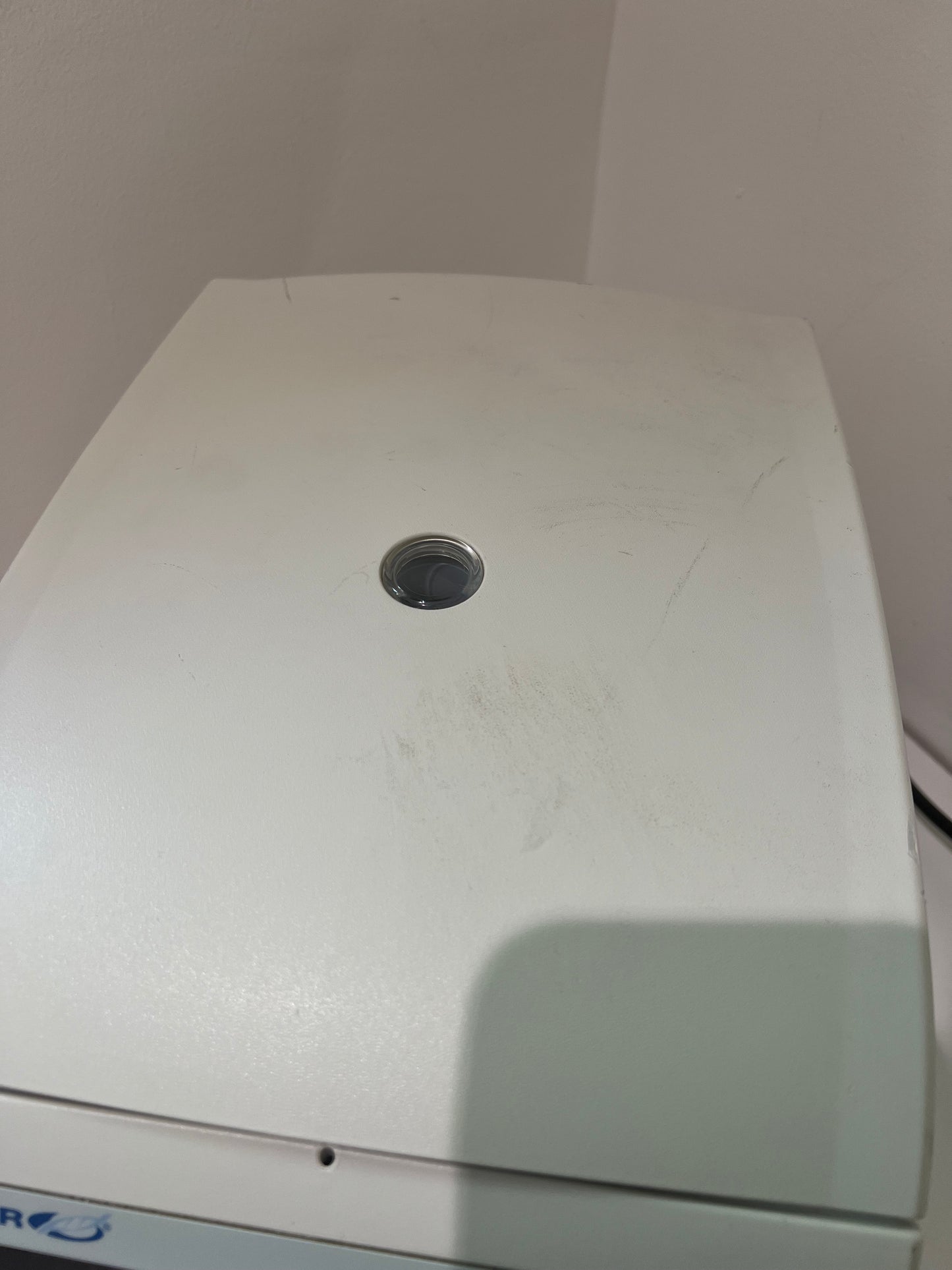 VWR Micro Star 17 Pre Owned Centrifuge